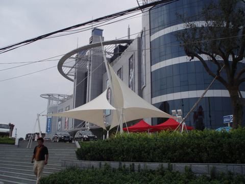 萊蕪貴和廣場膜結構